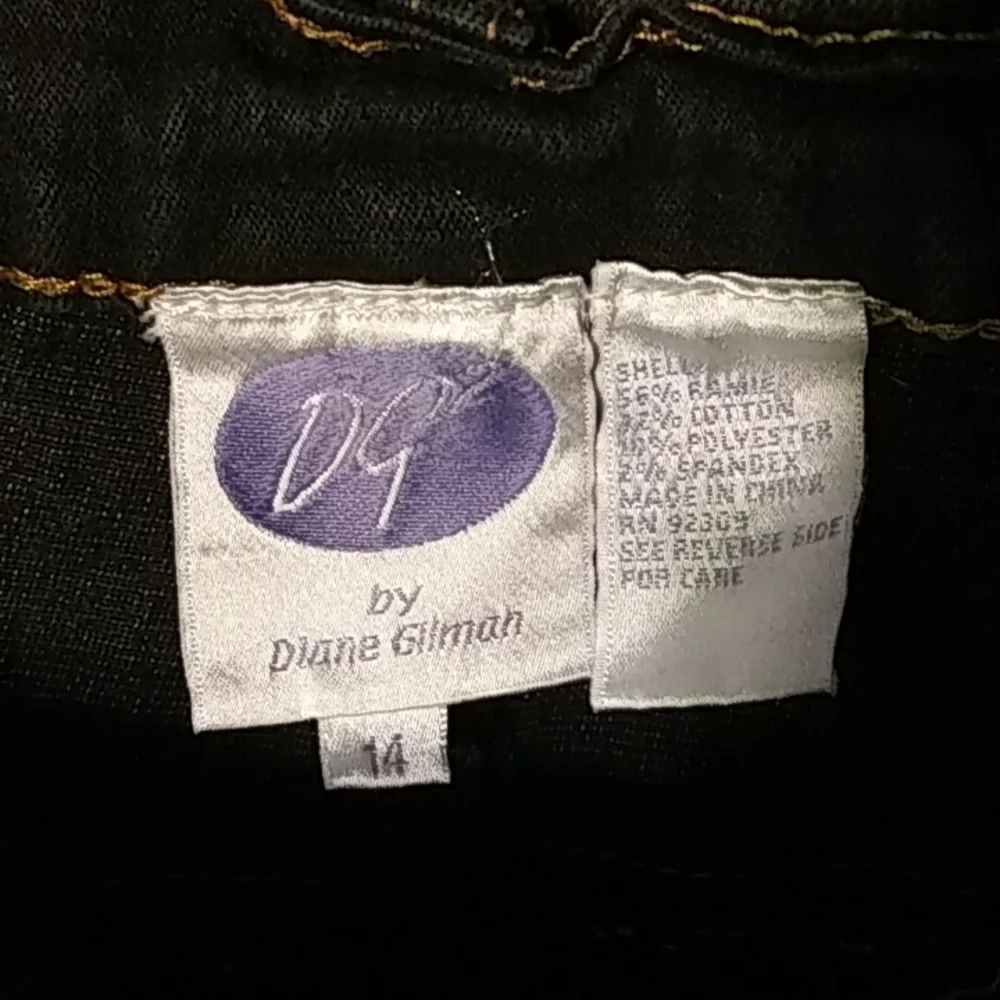 Women's DG2 Boot Cut Jeans - Picture 6 of 7